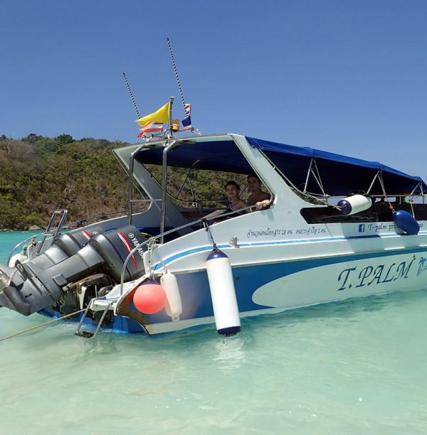 Top Dive Boats And Yachts For Rent