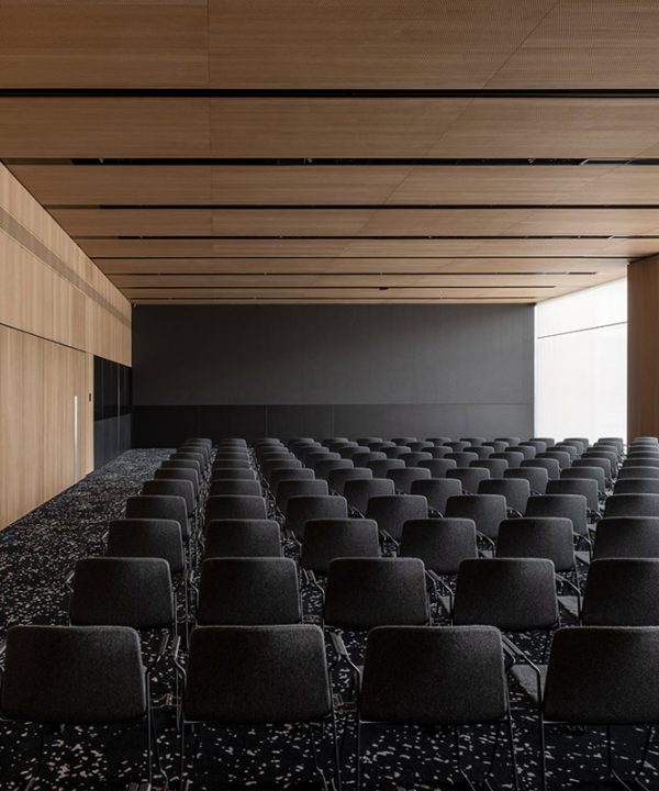 Modern innovation clinic interior design by Interiar – Interior Design & Architecture